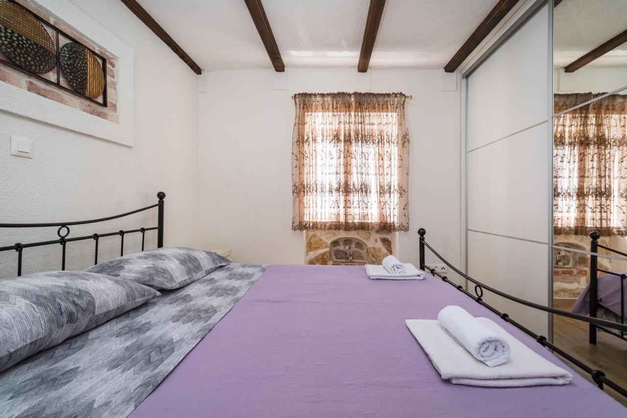 Stone House Villa Razanac Bagian luar foto