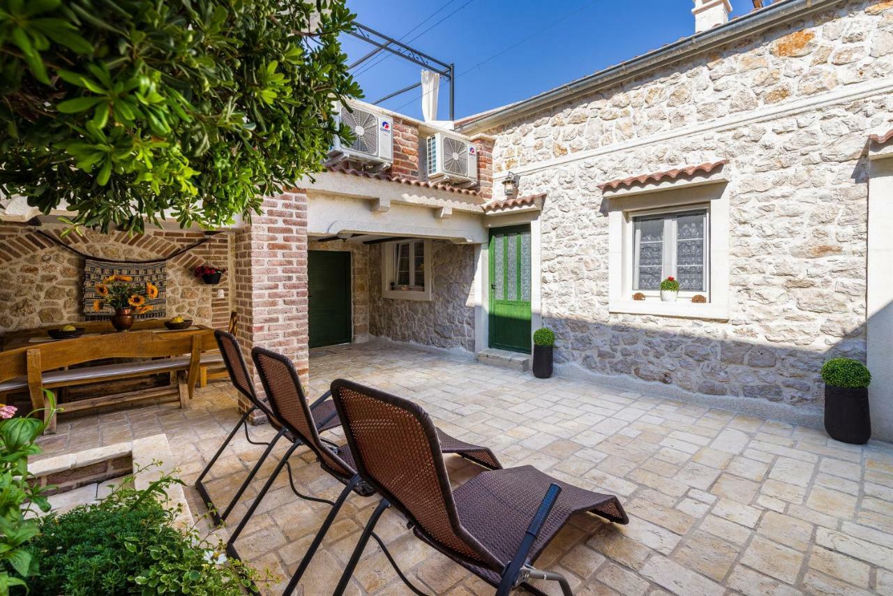 Stone House Villa Razanac Bagian luar foto