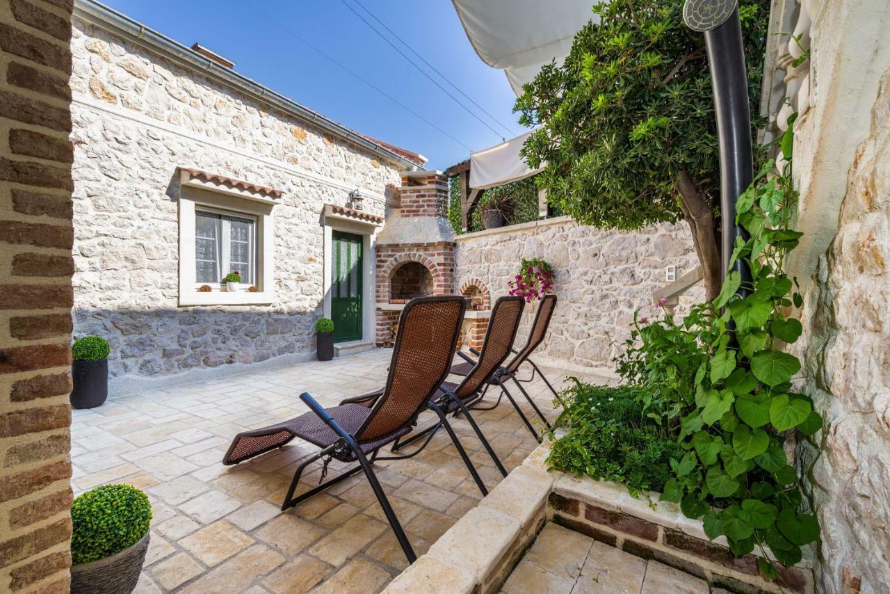 Stone House Villa Razanac Bagian luar foto